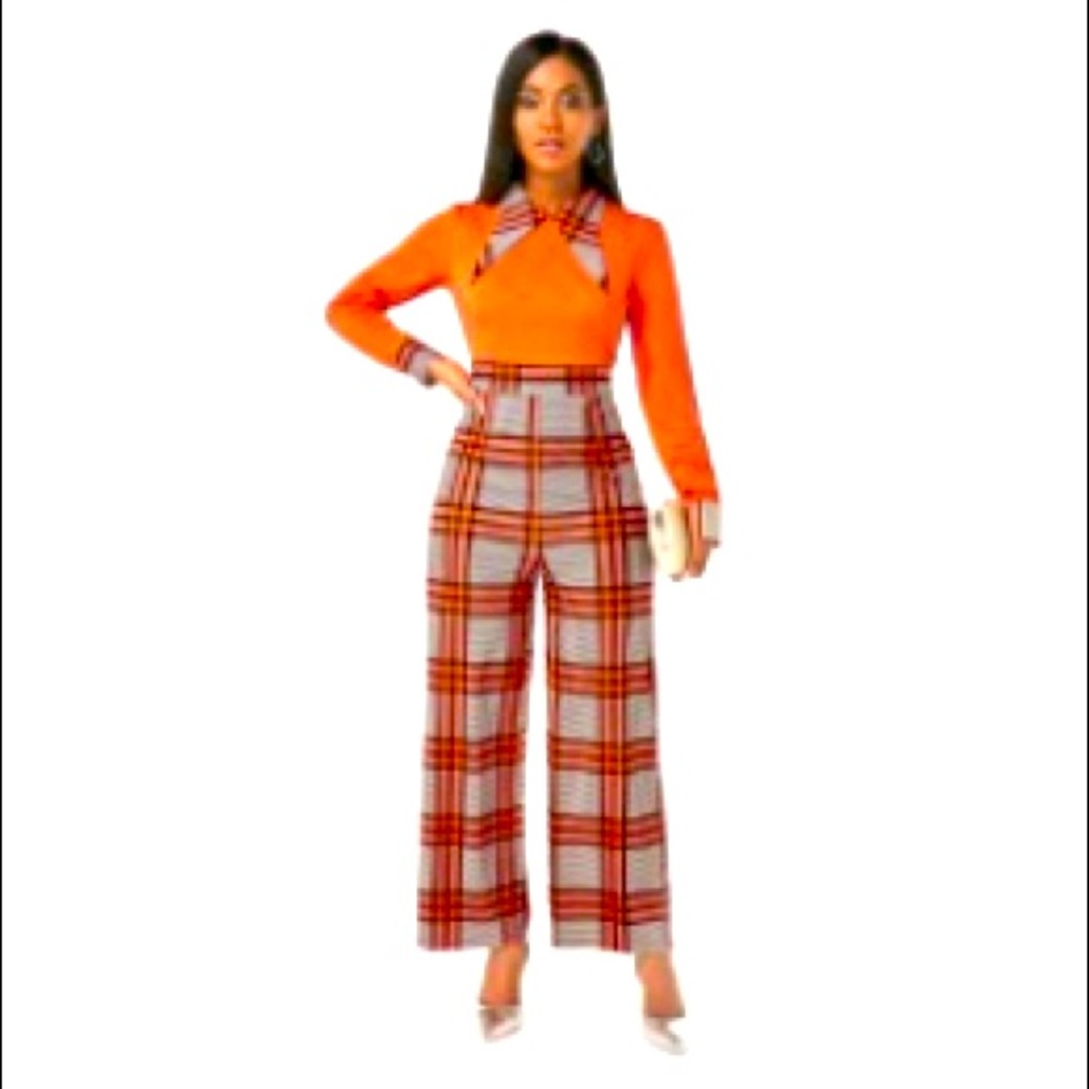 Turndown plaid contrast long sleeve jumper  perfect fall colors with a blazer.